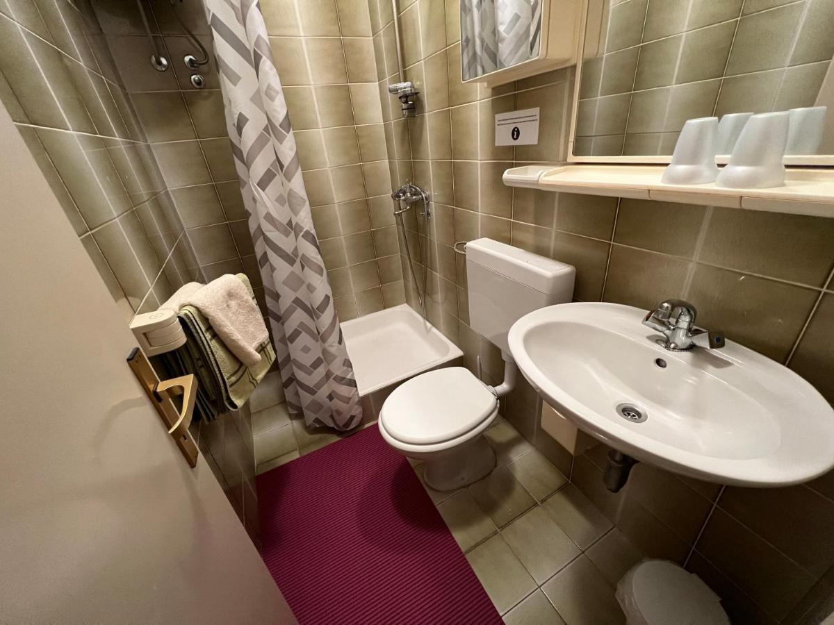 Banjol Apartaments Oma & Opa מראה חיצוני תמונה