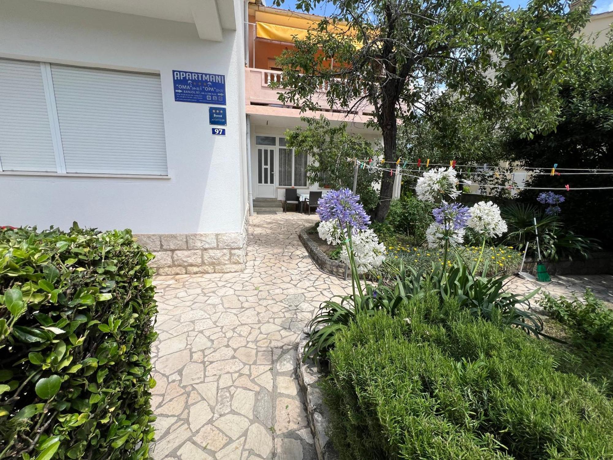 Banjol Apartaments Oma & Opa מראה חיצוני תמונה