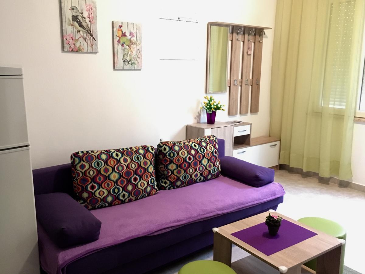 Banjol Apartaments Oma & Opa מראה חיצוני תמונה